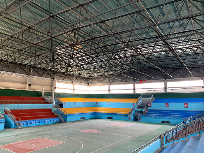 平凉体育馆网架